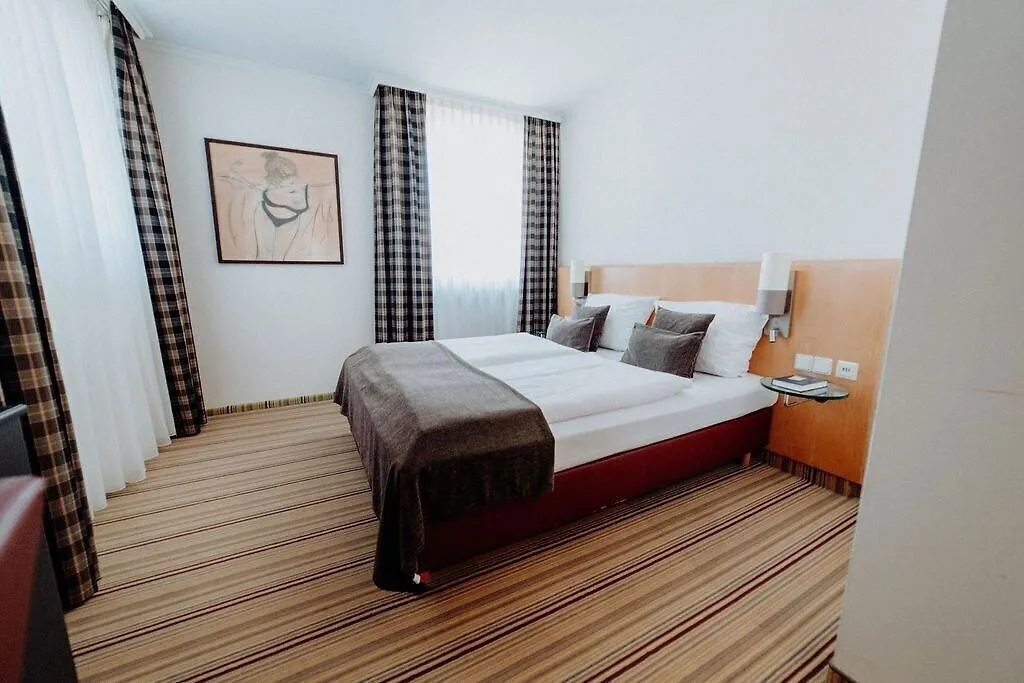 ***  Hotel Ars Vivendi Muenchen Germany